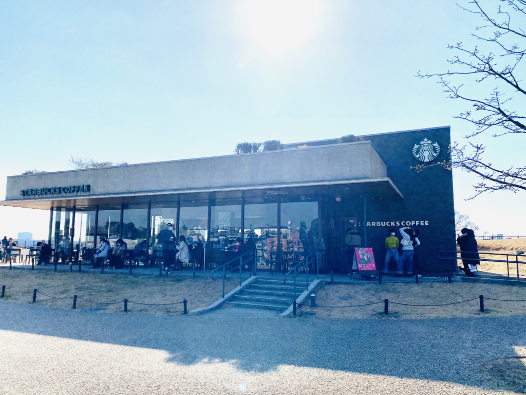 スタバ二子玉川公園店の外観