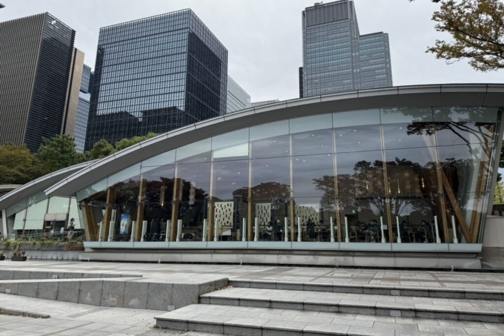 スターバックスコーヒー 皇居外苑 和田倉噴水公園店